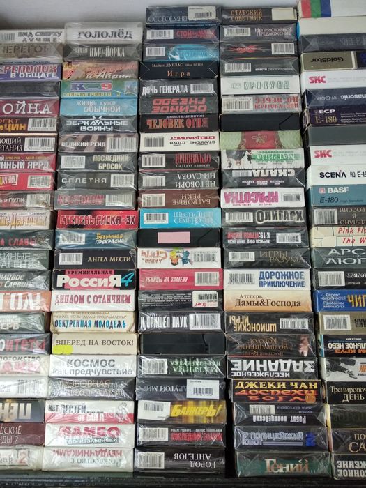 видеокассеты коллекция боевики комедии ужасы эротика советские фильмы