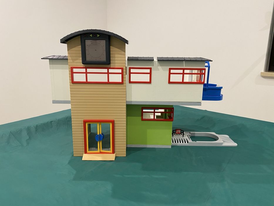 Playmobil szkoła 9453 - niekompletna