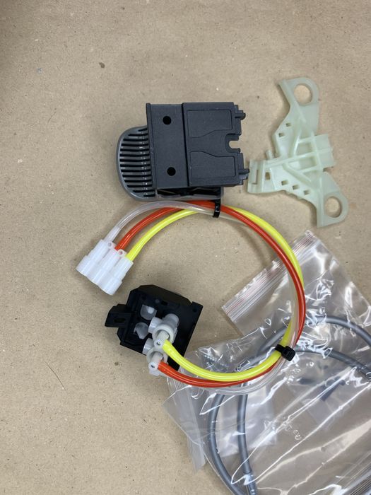 Кнопка, трос, клапан, регулювання висоти сидіння ISRI MAN , Scania