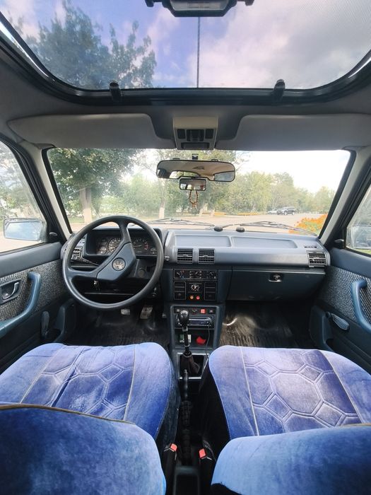Пежо 305sr 1987року