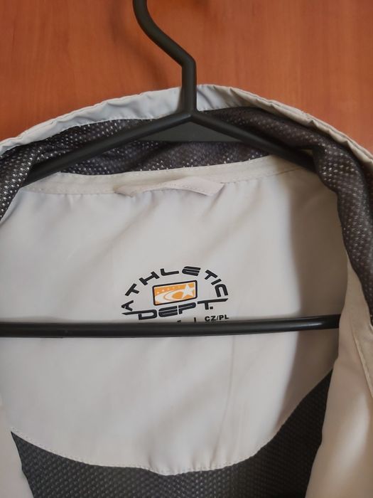 Wiatrówka męska athletic