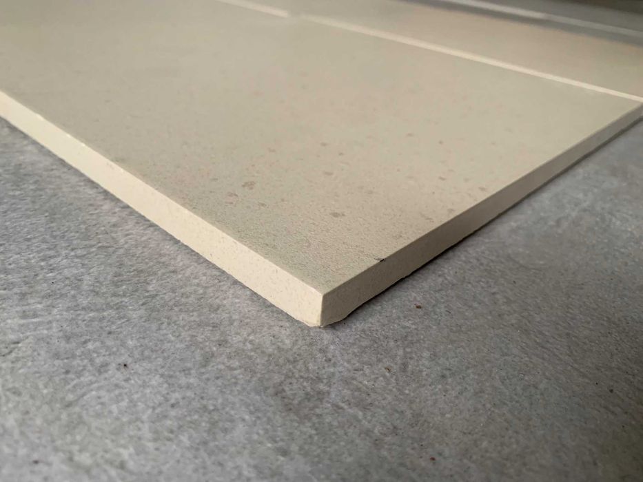 Gres techniczny 30x30 cm 12 mm – bardzo wytrzymały – do hal, magazynów, obiektów przemysłowych