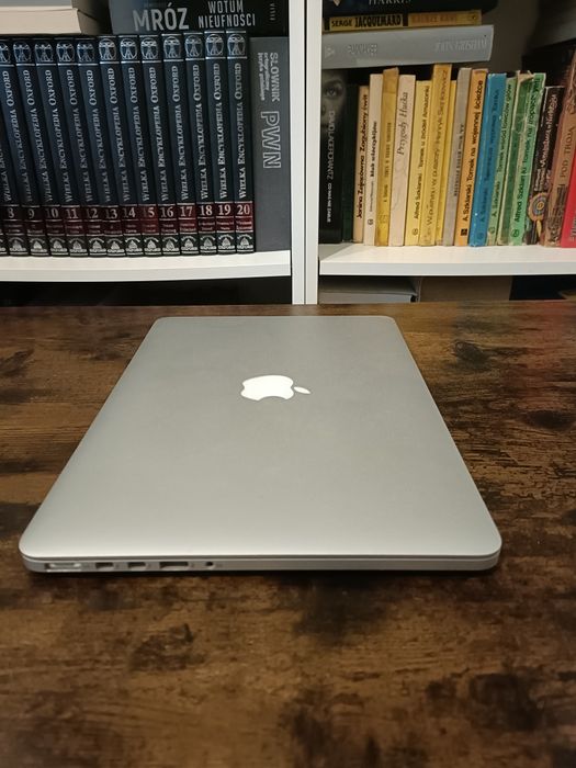 Laptop Apple Macbook Pro i5 8/128 Gb Windows 11 office macOS SSD