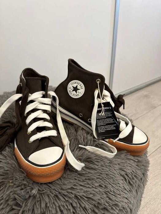 Nowe wysokie trampki Converse r.38