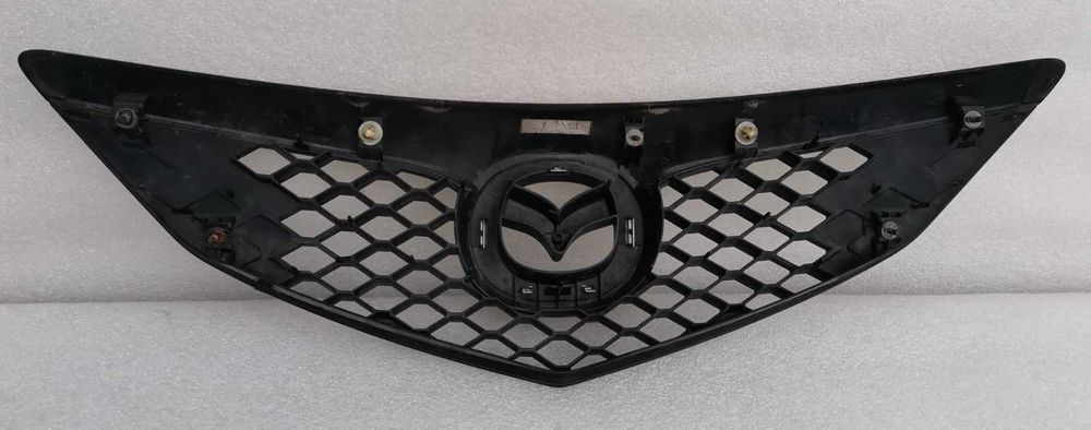 Решетка радиатора Mazda 3 BK хетчбек 2006-2009 оригинал рестайлинг