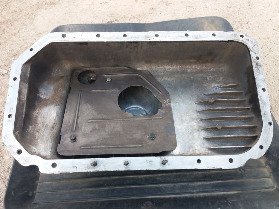 Поддон на Москвич 2141