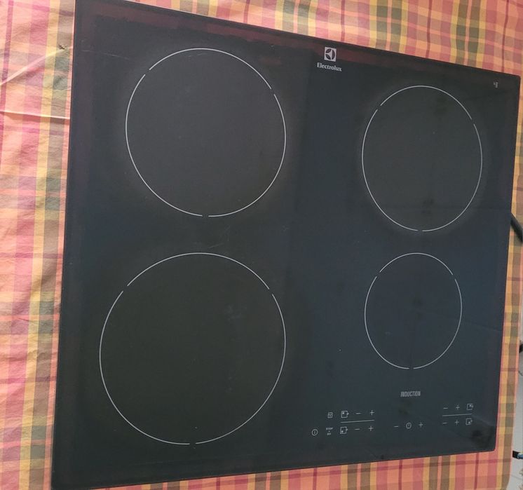 Placa indução Electrolux EHH6340FOK (Elétrica - 59 cm - Preto)