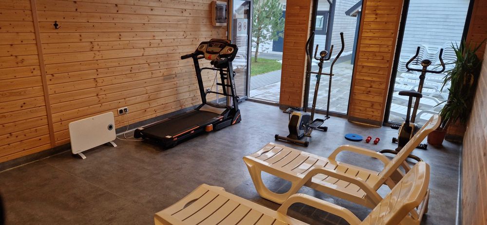 Dzień Kobiet Wolne Domki i Pokoje