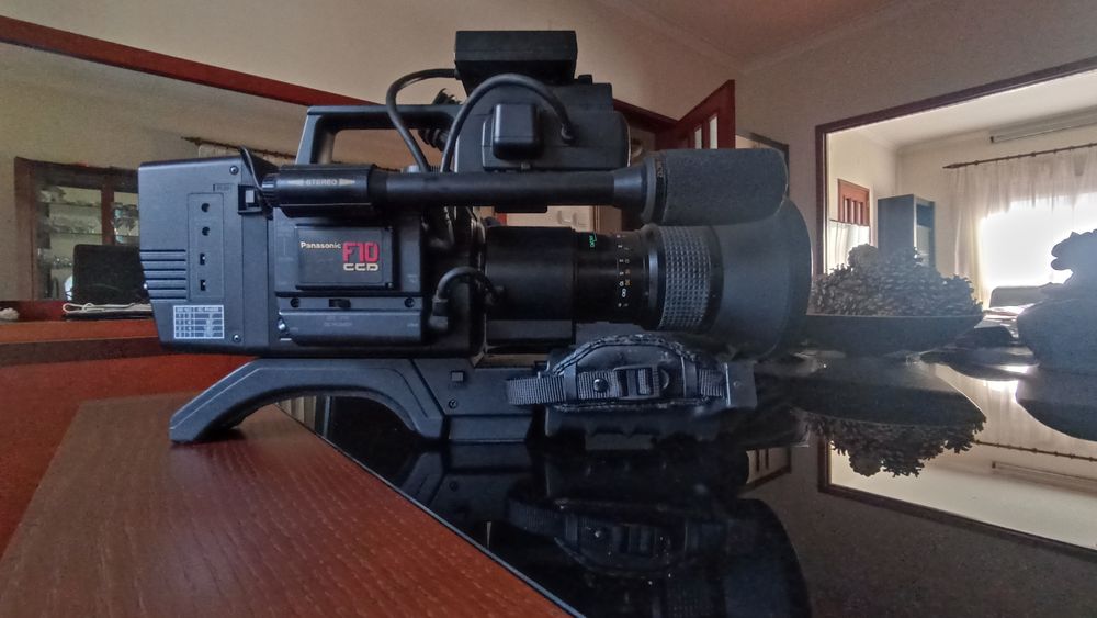 Câmera Panasonic F 10