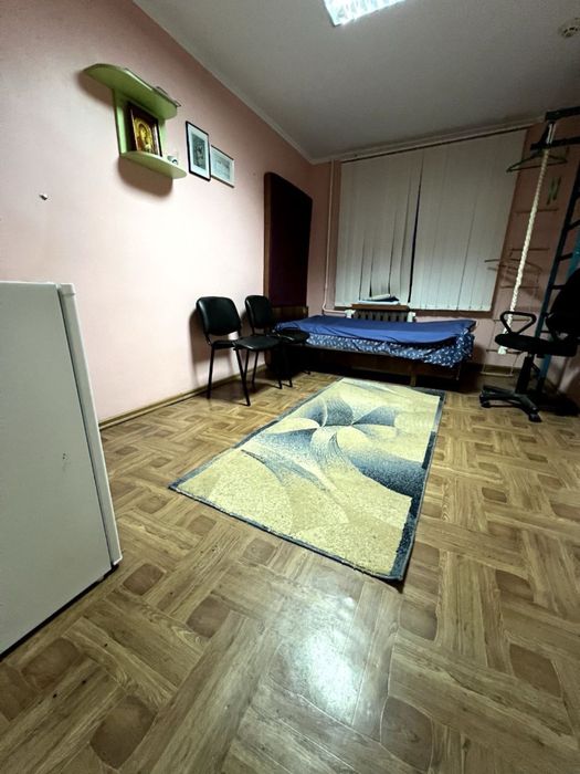 Здам 2 кімнатну (сімейний ринок) N34