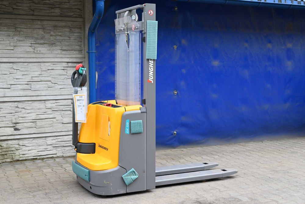 Paleciak elektryczny Jungheinrich EJC 110  2017rok 300mth FHP 313