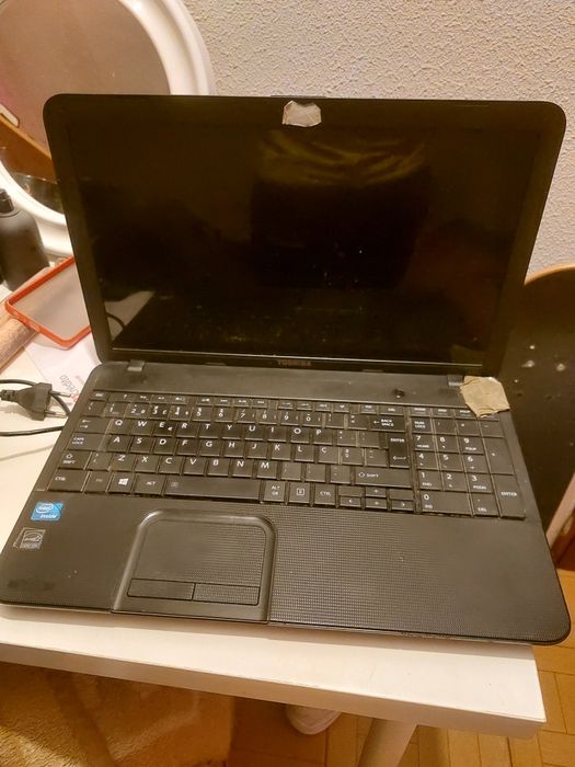 Toshiba laptop without internal hard drive64751956914563121