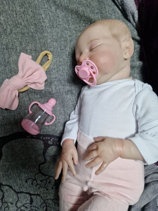 Boneco reborn.  Novo