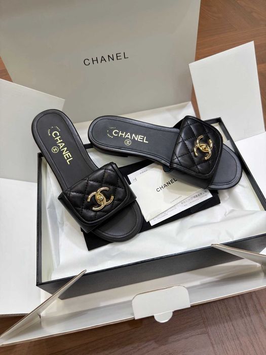 Fashionable Chanel slippers