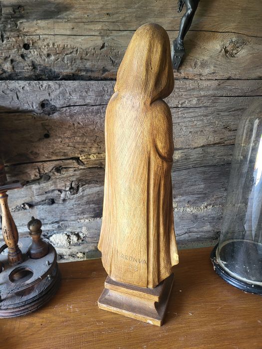 Duża figura Matka Boża z dzieciątkiem Jezus Maryja