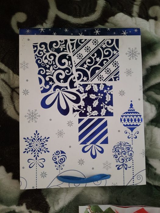 Праздничные пакеты, фольга для букетов