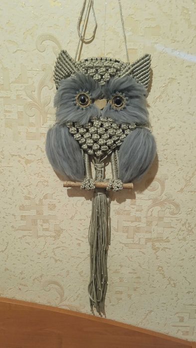 Сова в техніці макраме