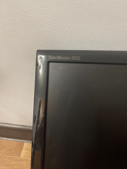 Монітор SAMSUNG SyncMaster 2033