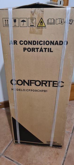 Ar Condicionado Portátil Confortec CFP09CHPB1 White