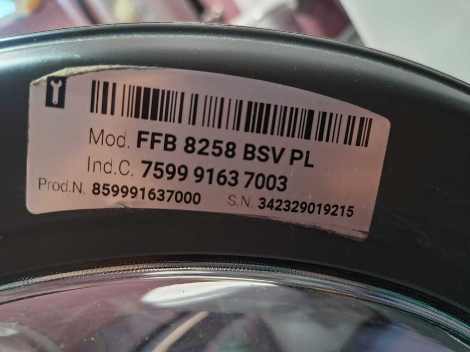 Pralka WHIRLPOOL FFB 8258 BSV PL FreshCare