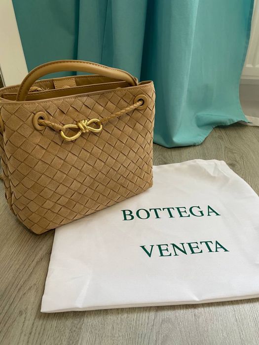 Bottega Veneta Andiamo замшевая замша сумка сумочка клатч кросбоді bv