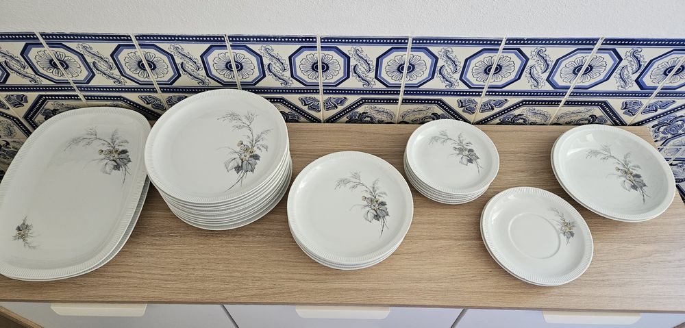 Serviço de porcelana EXCEL