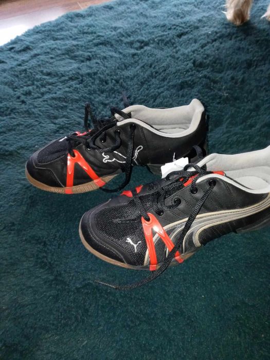 Buty sportowe dla chlopca  Puma w rozmiarze  37.5