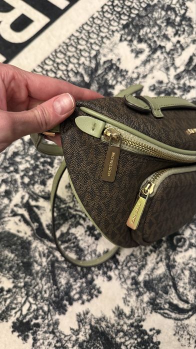 Бананка michael Kors