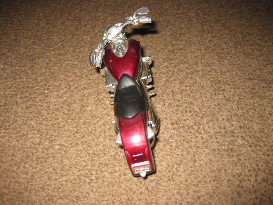 Moto Miniatura de Colecção "Honda" da Maisto!