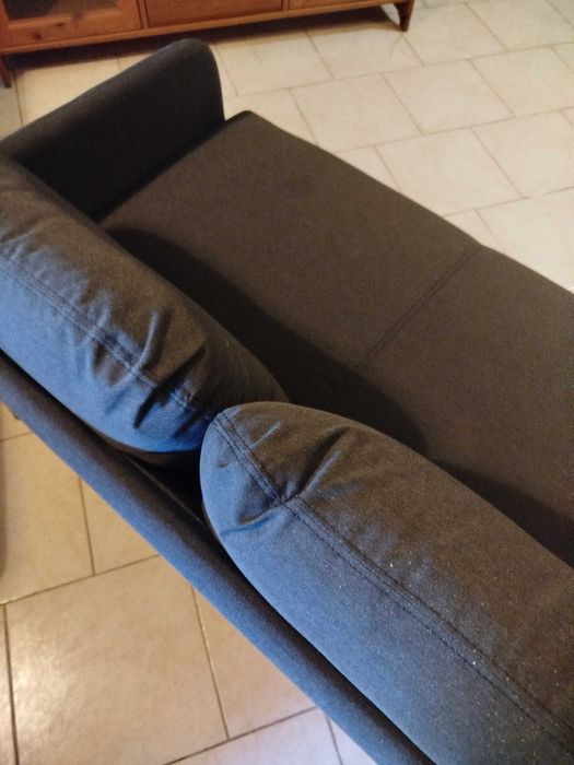 Sofá IKEA 2 lugares, modelo Glostad como novo