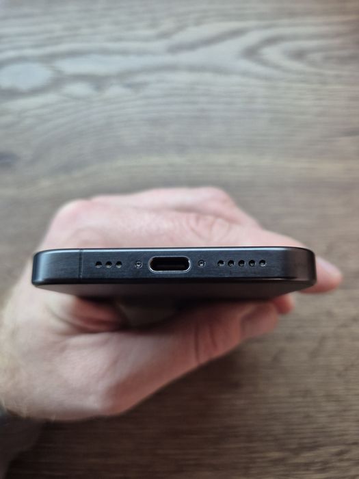 Apple iPhone 15 Pro 256GB Black Titanium