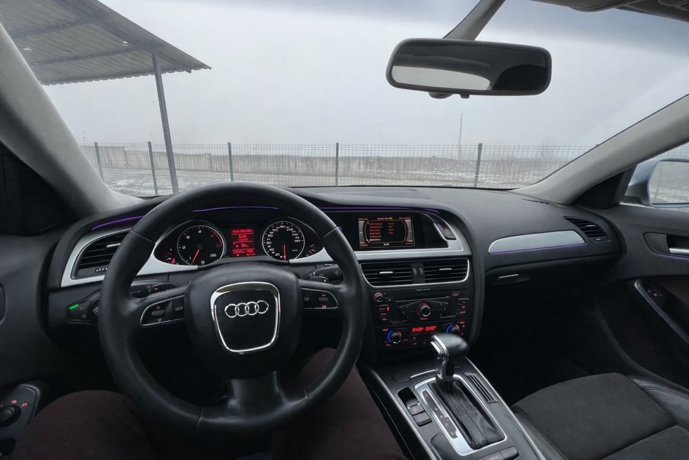 Продам AUDI A4 B8
