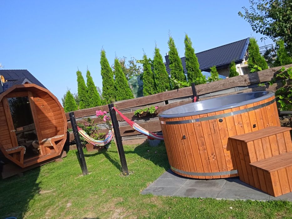 Nocleg Dom dla 20 osób urodziny weekend Kaszuby jacuzzi sauna ogrodowa