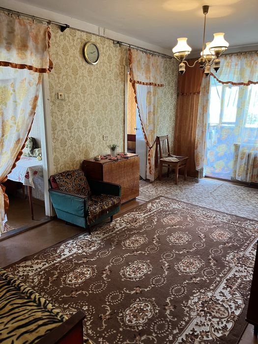 4 кімнатна квартира