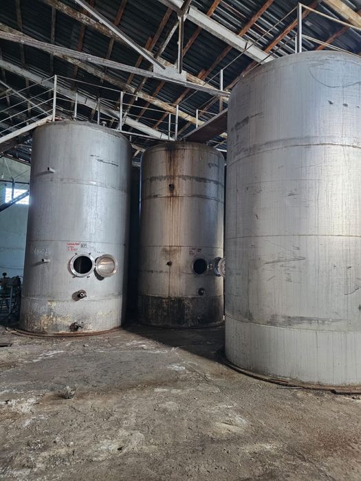 Емкость нержавейка 20 куб 50 бочки цистерны конусный эмаль