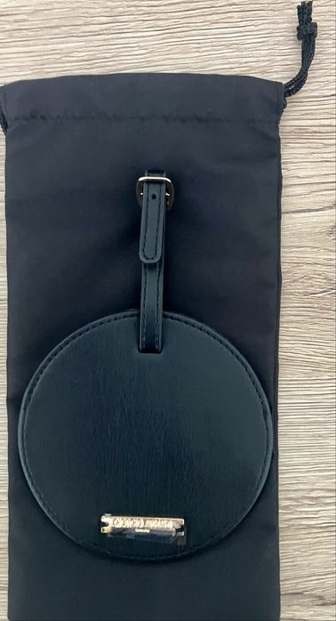 Giorgio Armani etui do oznaczenia bagażu