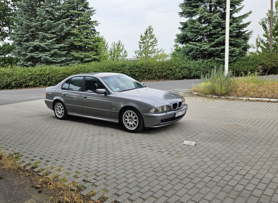 Bmw e39 2002r 2.5 benzyna