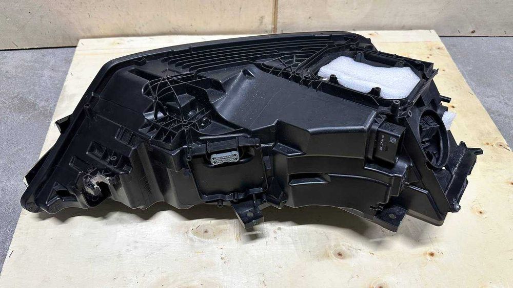 Оптика Фара Фары Фари Audi A8 D5 Matrix Full LED Ауди А8 2017–2024