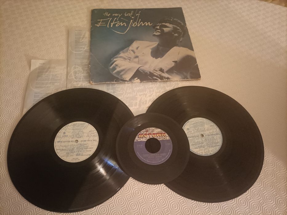 Disco em vinil & Elton John. Maiores sucessos .