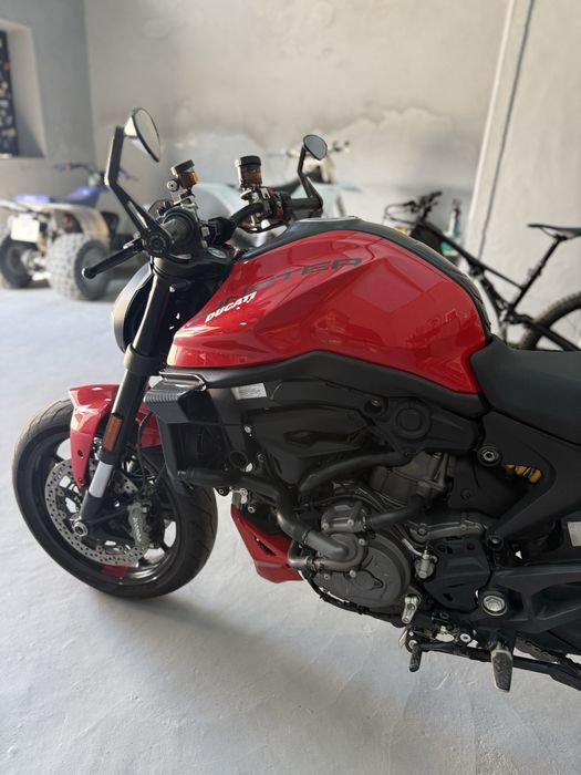 Ducati monster vermelha 2025 melhor que nova