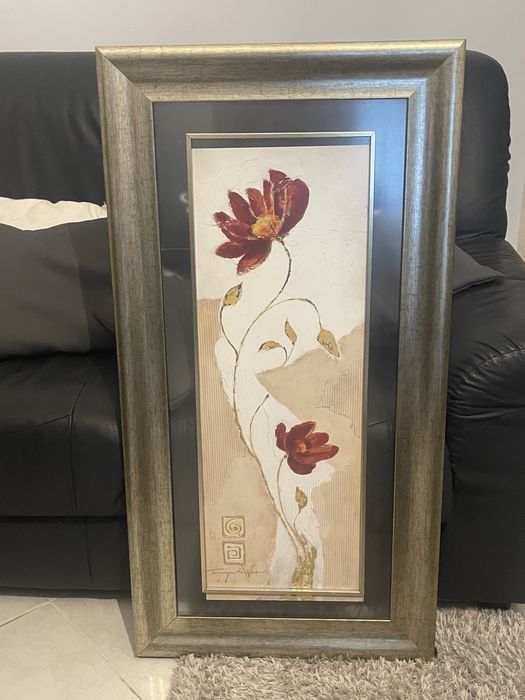 Frame with an outer glass border