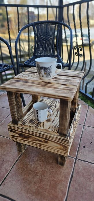 Stolik kawowy drewniany