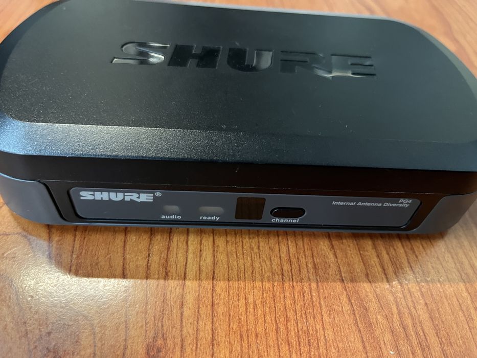 Shure PG4 wireless receiver
