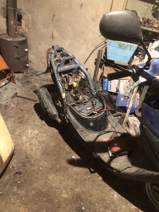 Продам хонду діо 34