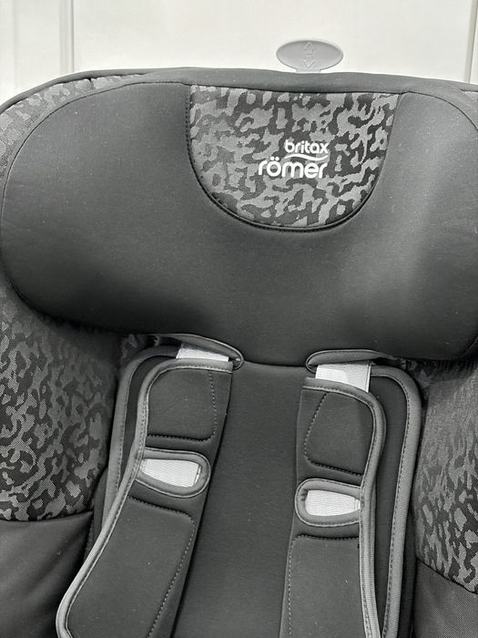 Cadeira Auto Britax Römer KING II LS – Mystic Black (9-18 kg)
