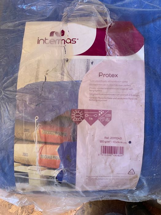 Toldo plastificado reforzado con ojales