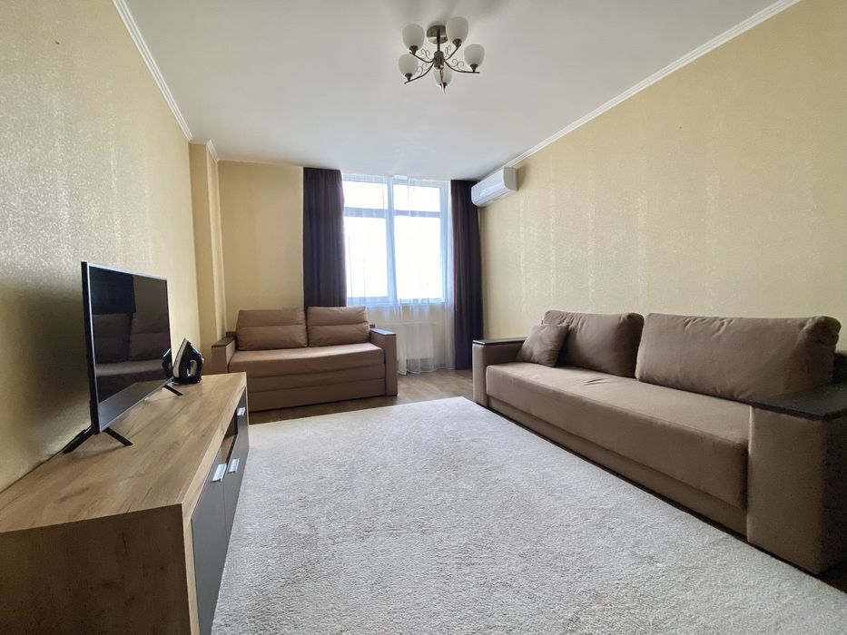 БЕЗ % 1к, просп.Гузара 46-Б, з КОМОРОЮ 2,5 кв.м,Берестейська,Вокзальна