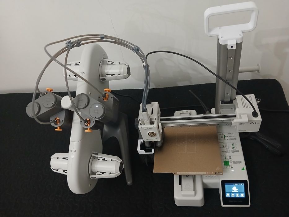 Bambu Lab A1 Mini Combo (AMS) - c/ Garantia