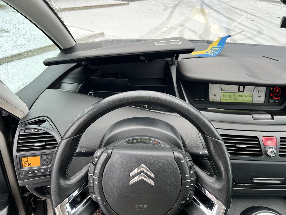 Citroen c4 Picasso 2010 рік 1.6 бензин