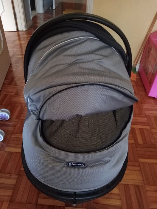 Trio carrinho de bebê